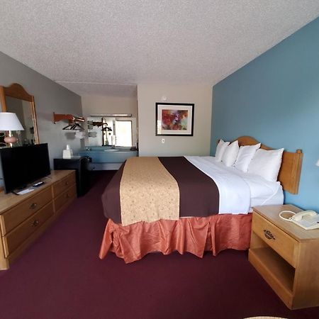 Spinning Wheel Inn Branson Esterno foto