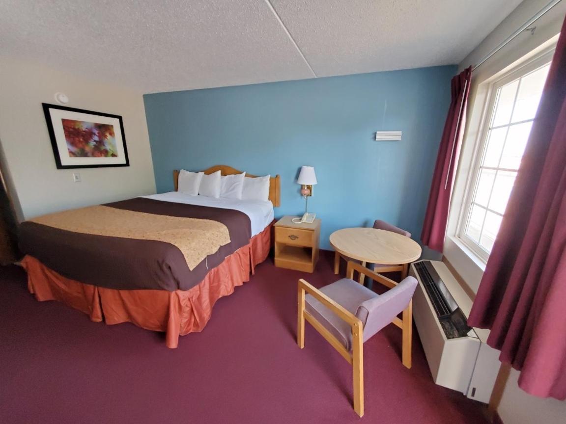 Spinning Wheel Inn Branson Esterno foto